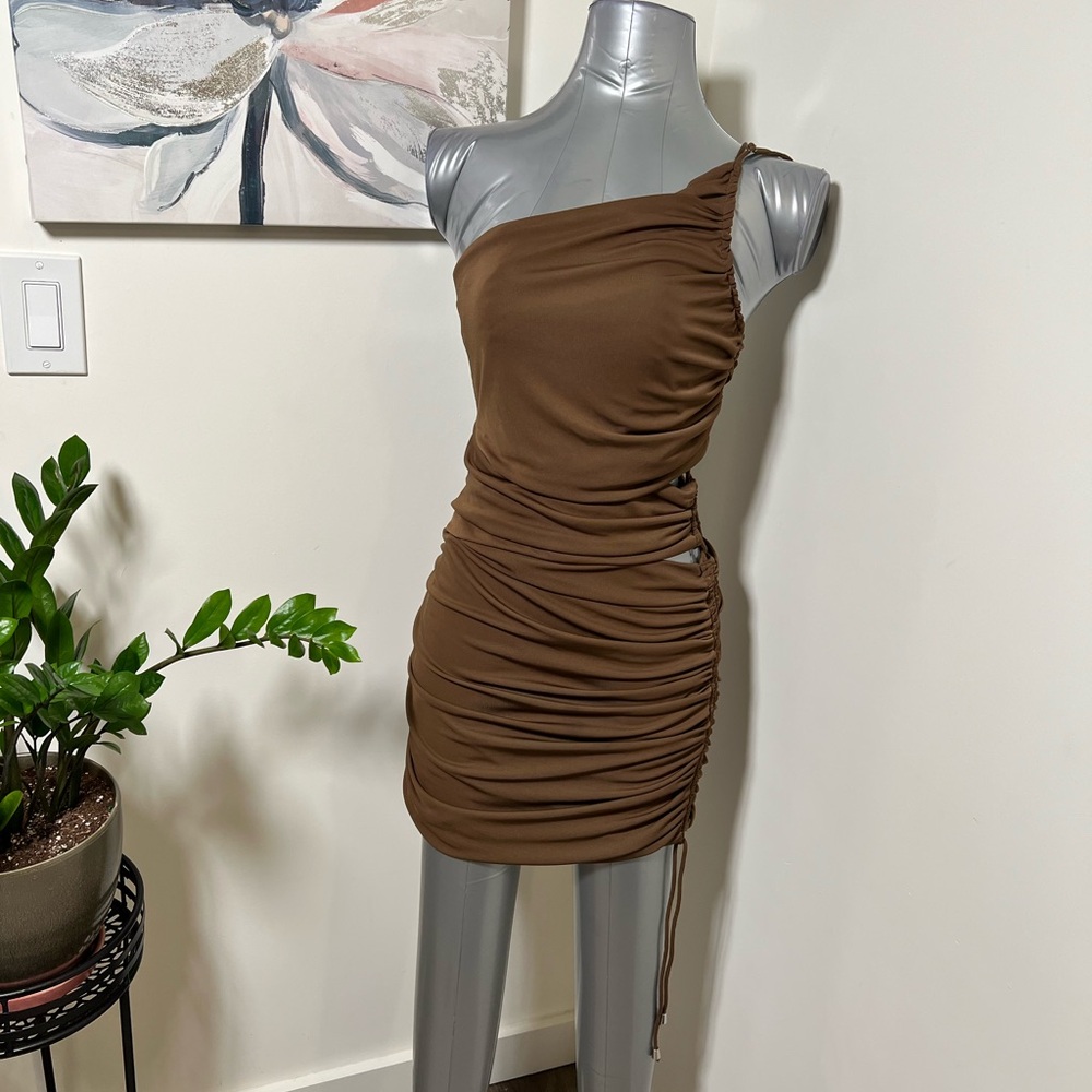 Brown One-Shoulder Ruched Dress